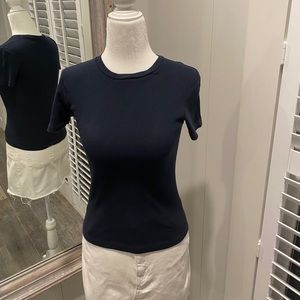 Brandy Melville t-shirt